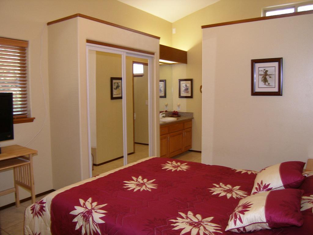 Aloha Aku Inn & Suites Kihei Rum bild