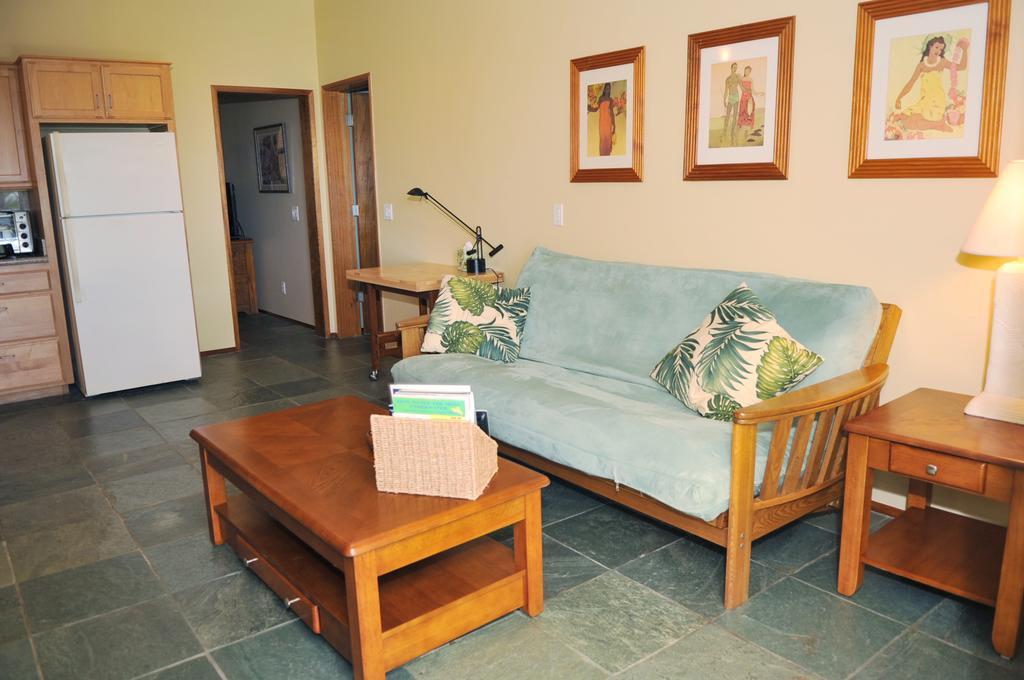 Aloha Aku Inn & Suites Kihei Rum bild